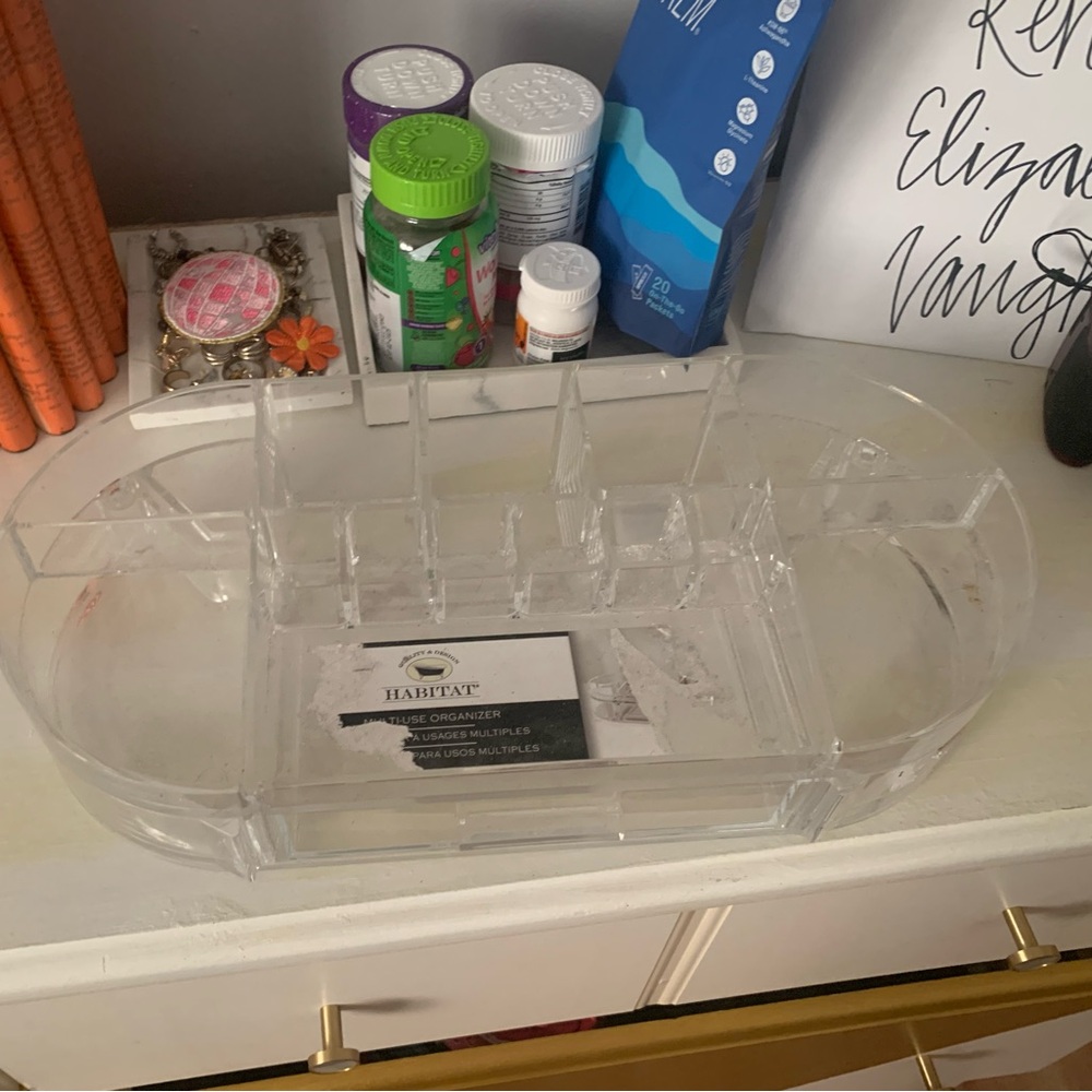 Jewlrey Holder/Could be used for anything!